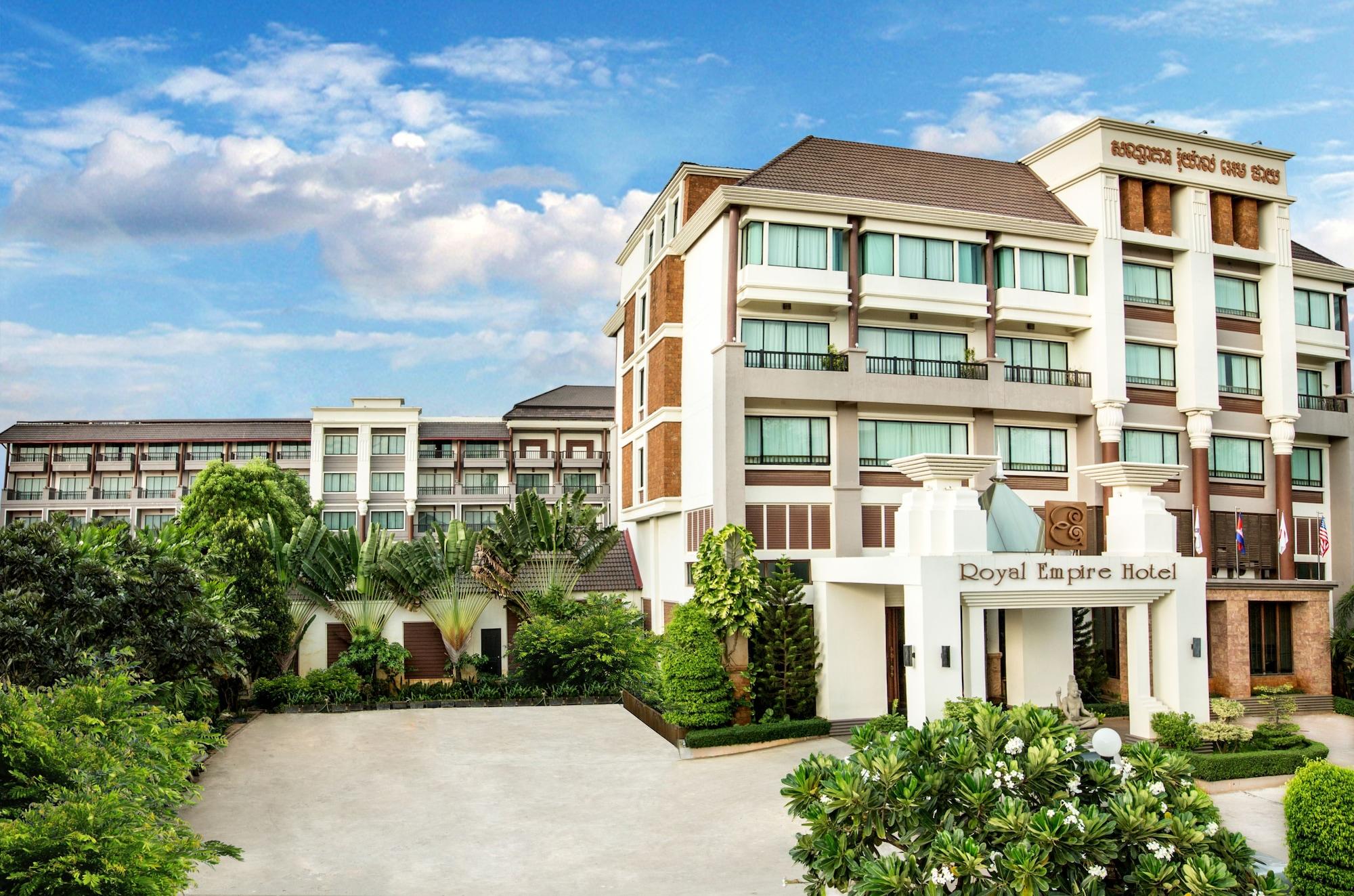 Royal Empire Premium Hotel Siem Reap Exterior foto