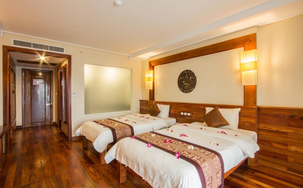 Royal Empire Premium Hotel Siem Reap Cameră foto